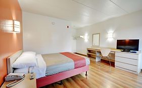 Motel 6-Seekonk, Ma - Providence East